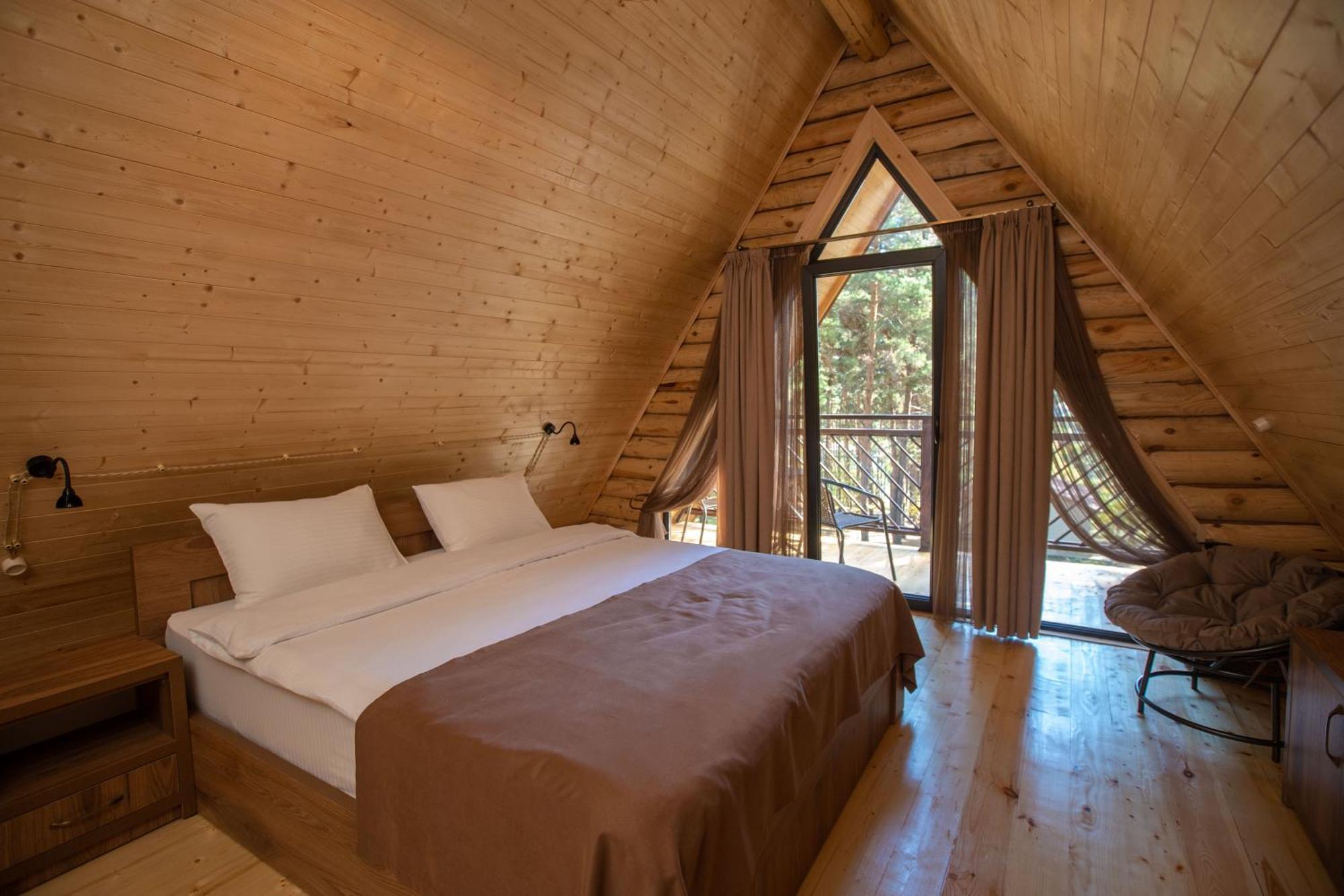 Zuzumbo Resort & Spa Телави Екстериор снимка